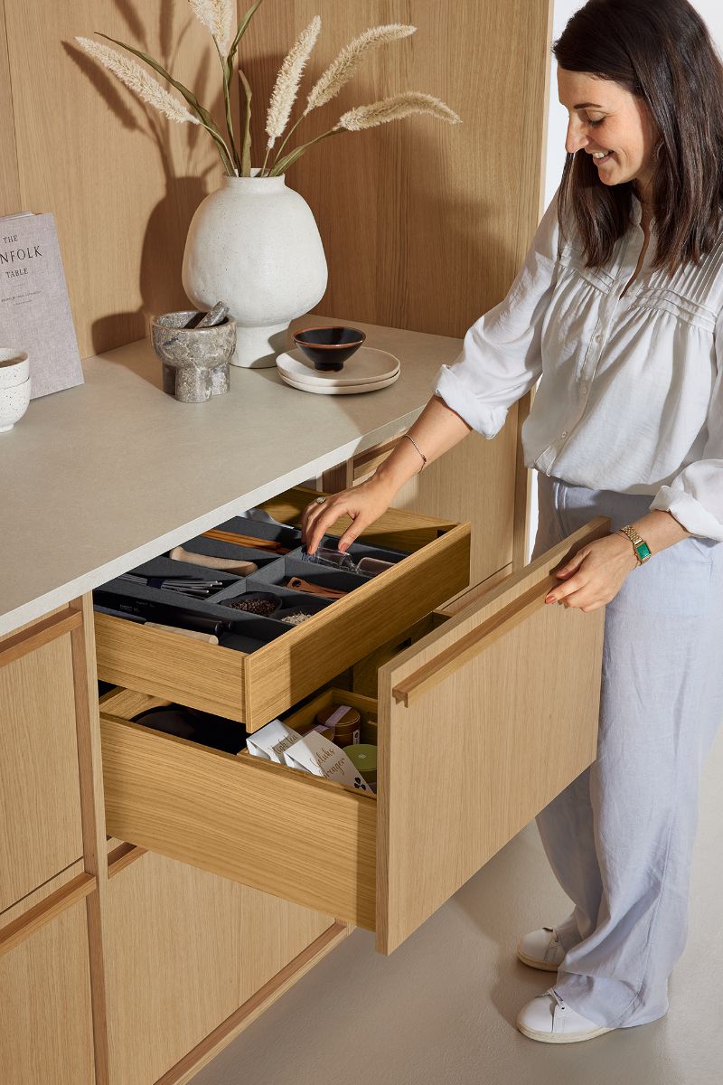 Prima Kitchen Modern Kitchen RESOPAL PRO 32011 07