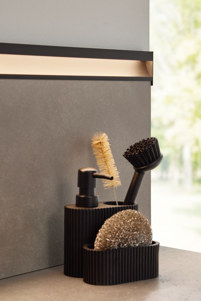 Prima Kitchen Modern Kitchen RESOPAL PRO 35031 02